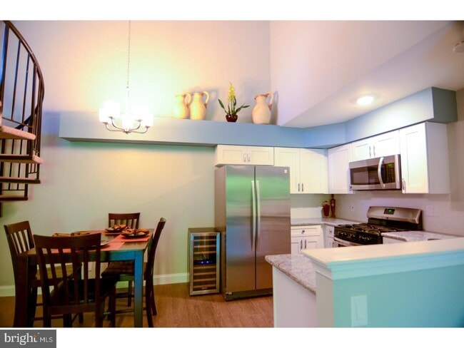 Building Photo - 1094 Tristram Cir