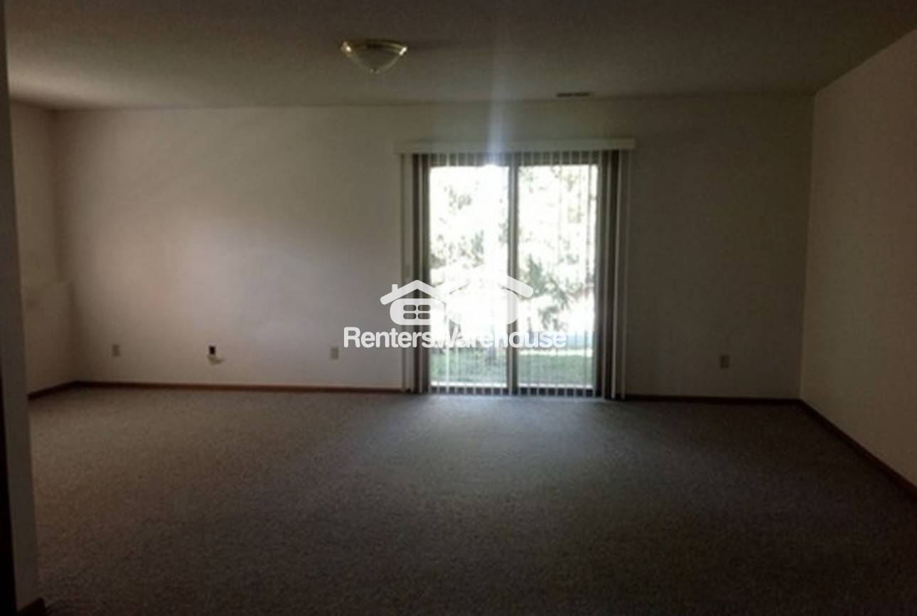 Building Photo - 14778 Endicott Way