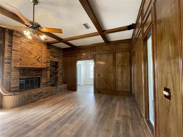 Building Photo - 211 Sycamore Creek Rd