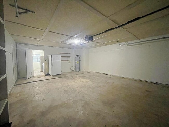Building Photo - 2609 Cheyenne Dr