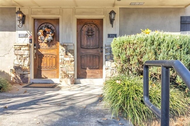 Building Photo - 4430 Tilly Mill Rd