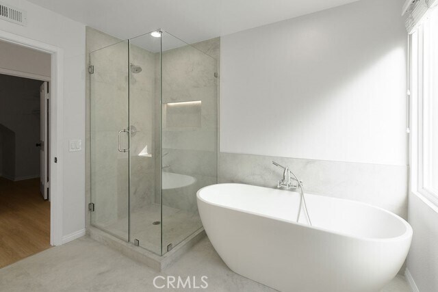 Building Photo - 29950 Rolling Ridge Dr