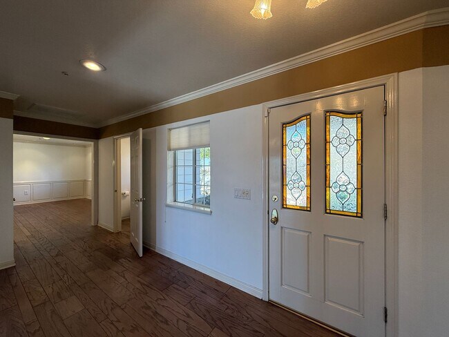 Building Photo - Acton 4 bedroom on Dirt Road