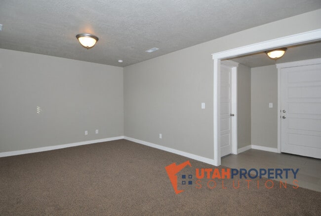 Building Photo - 7614 San Savino Way