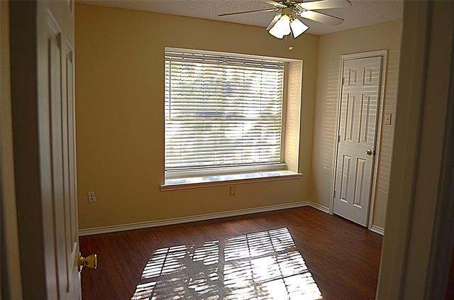 Building Photo - 4001 Windy Meadow Ct