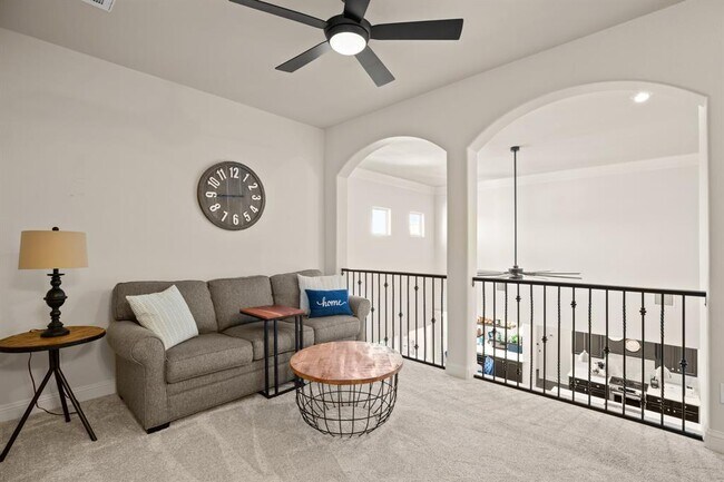 Building Photo - 119 Via Villina