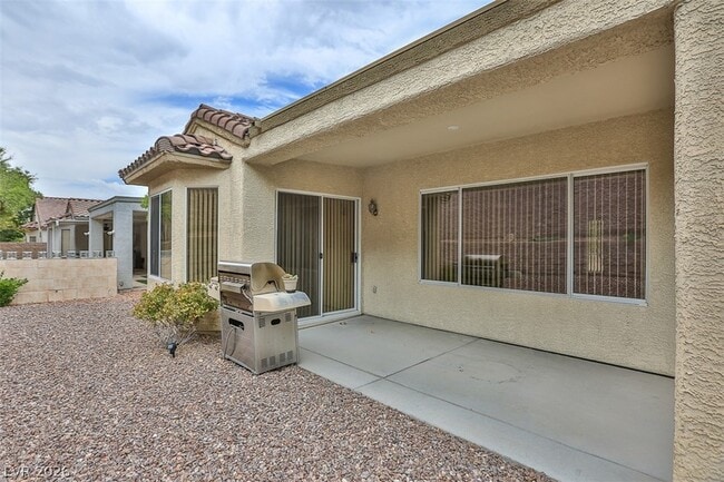 Building Photo - 1652 Rockcrest Hills Ave