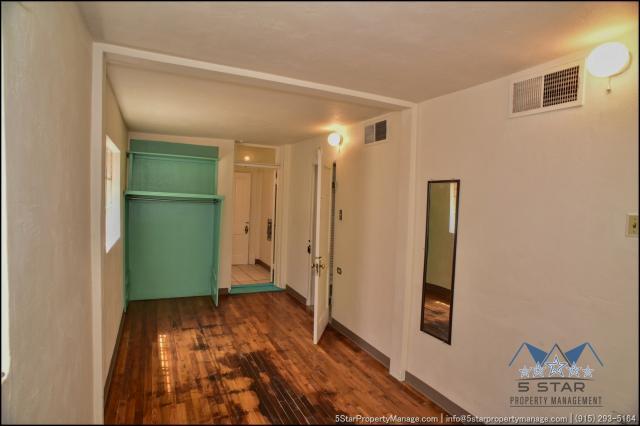 Building Photo - 3 bedroom in El Paso TX 79902