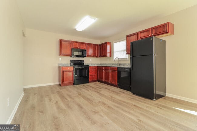 Building Photo - 2 Wingfoot Trail