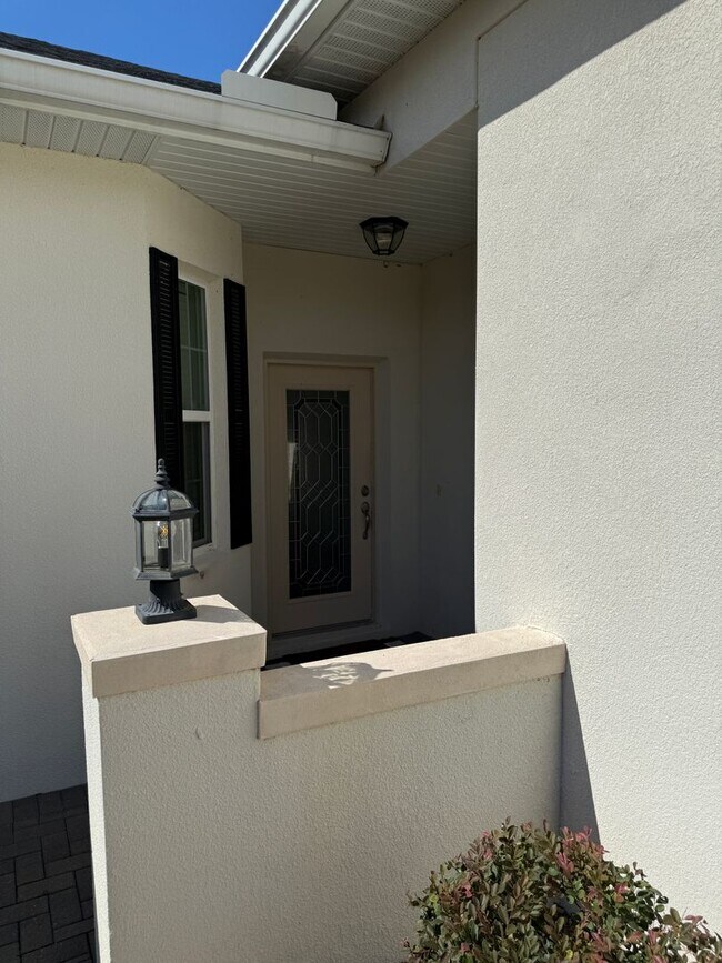 Building Photo - 1038 Green Gate Blvd