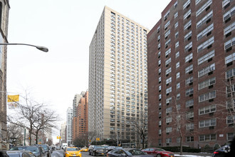 Building Photo - The Regent