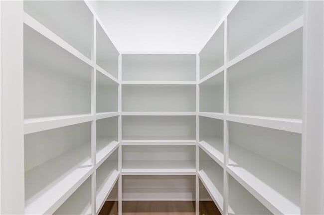 Building Photo - 37 Deer Cyn Dr