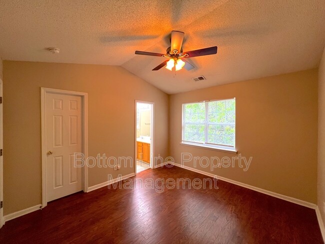 Building Photo - 13656 Meade Glen Ct
