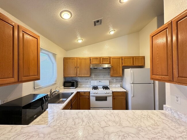 Building Photo - TRAILS AMD