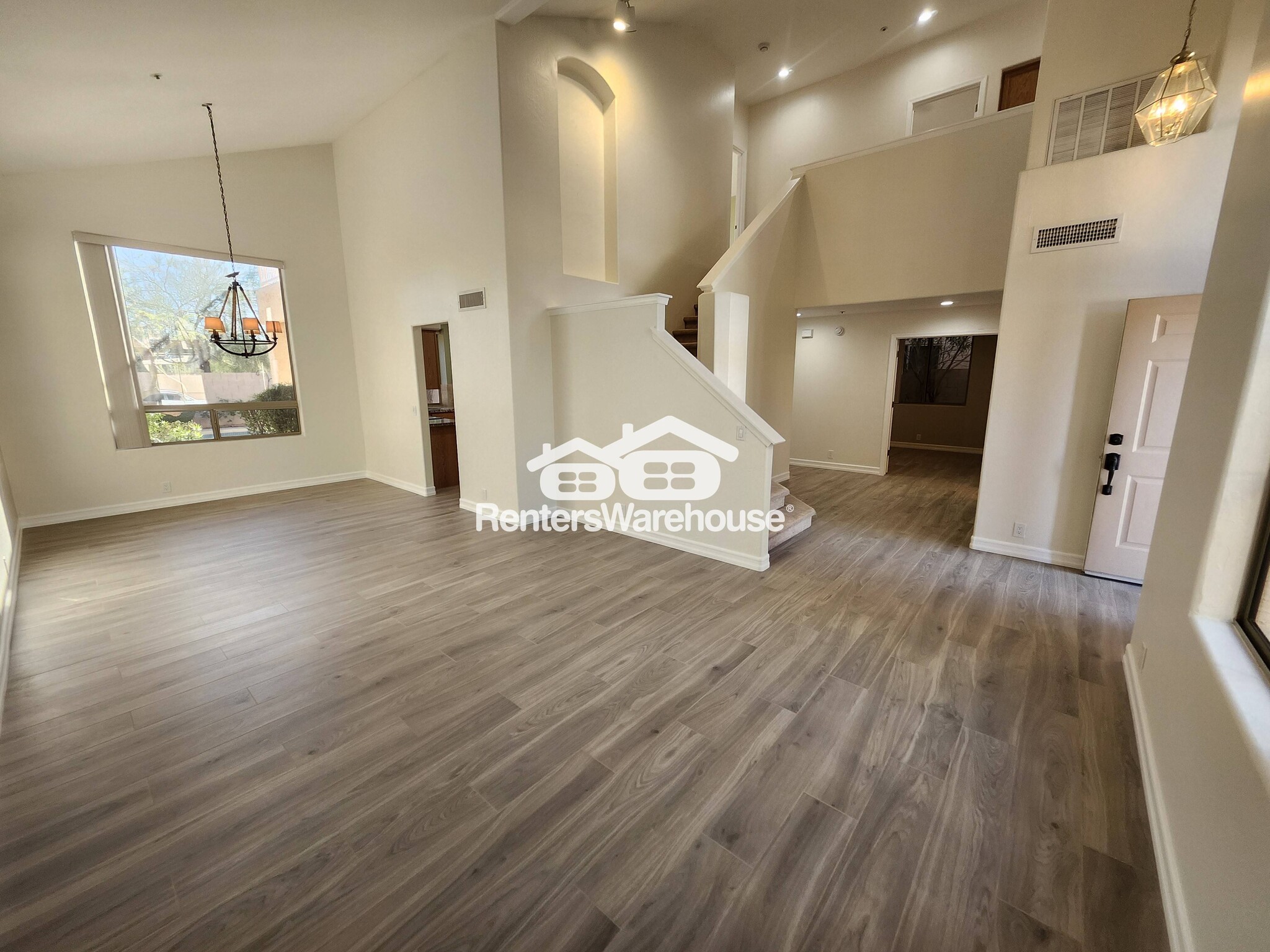 Building Photo - 9121 E Nittany Dr