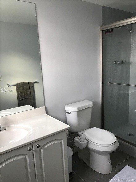 Building Photo - 3801 S Ocean Dr