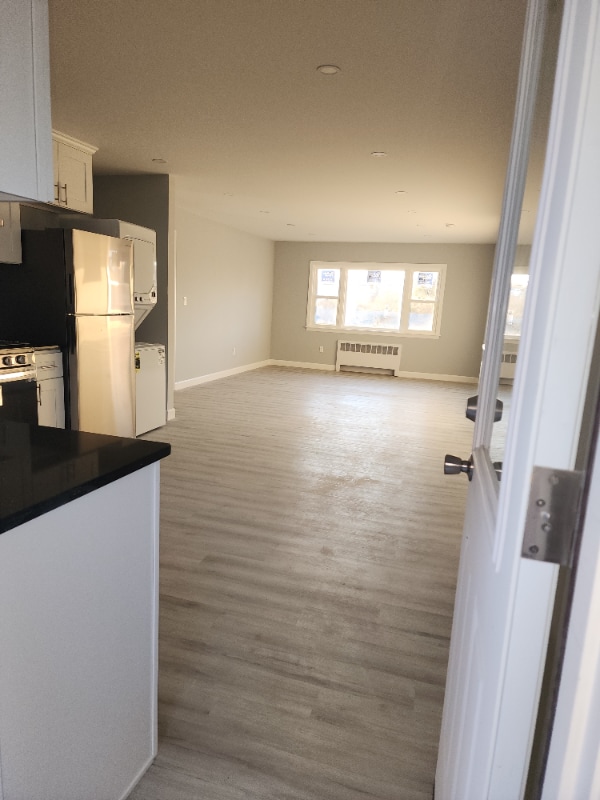 Building Photo - 26 Lennon Ave