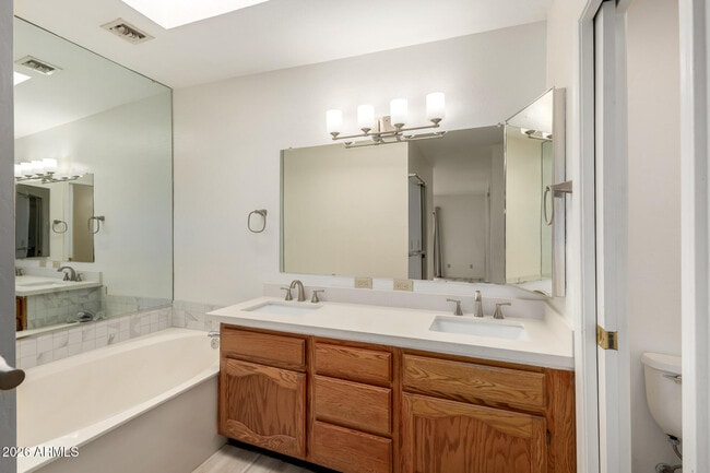 Building Photo - 14428 N Lariat Ln