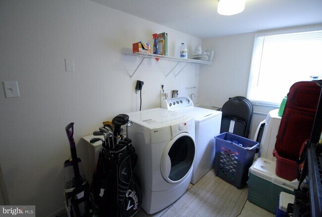 Building Photo - 6503 Machodoc Ct