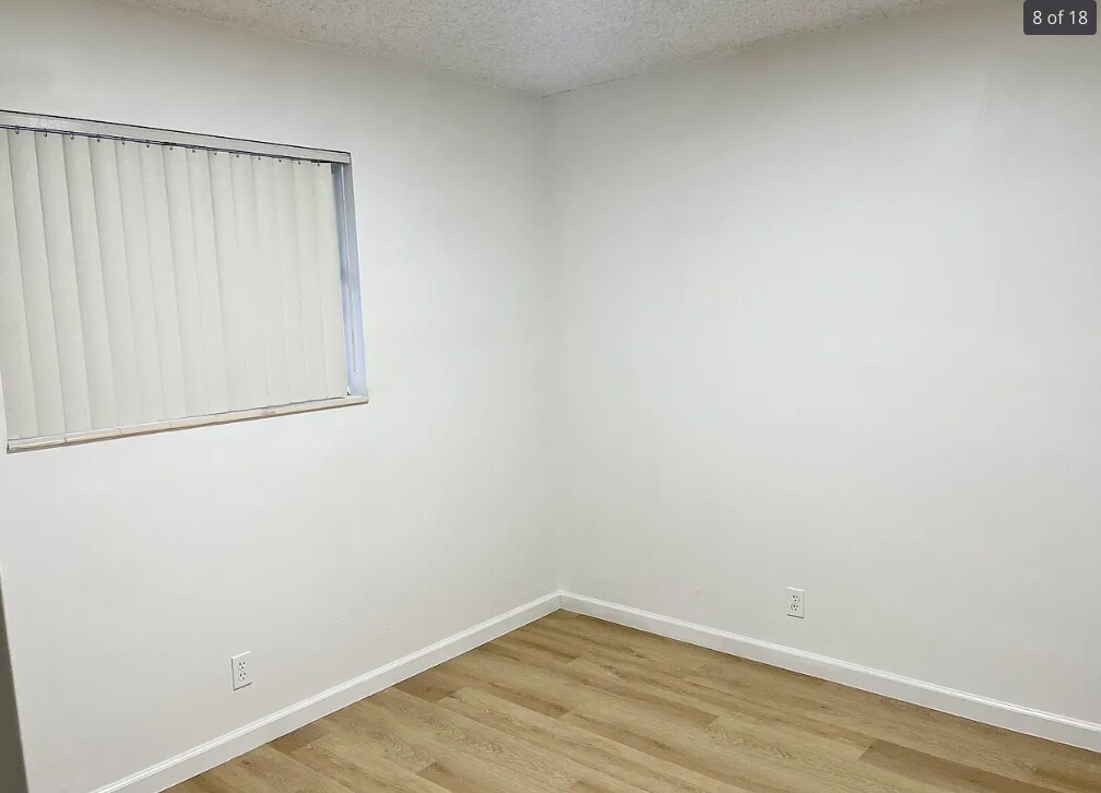 Building Photo - 831 N Belvedere Ave