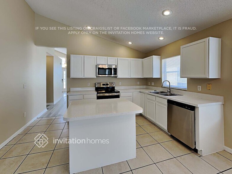 Building Photo - 408 Riggs Cir