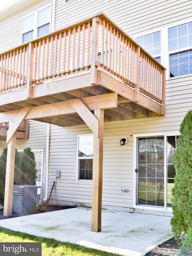 Building Photo - 108 Nathan Dr