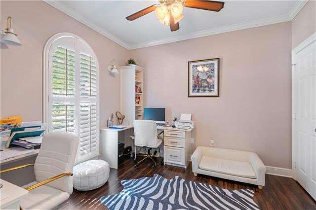 Building Photo - 414 Westwood Dr