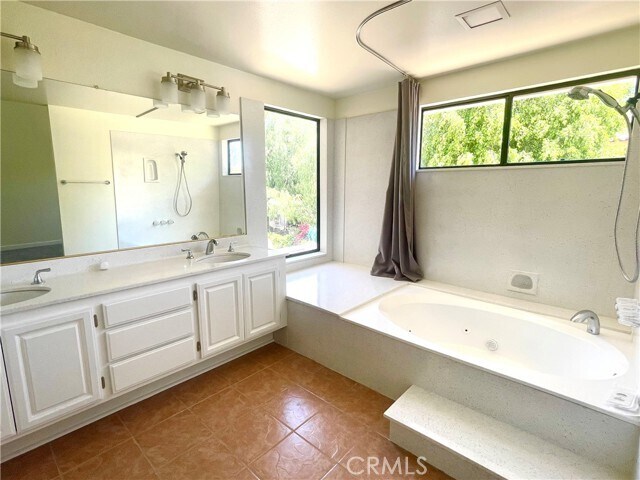 Building Photo - 21691 Regal Way
