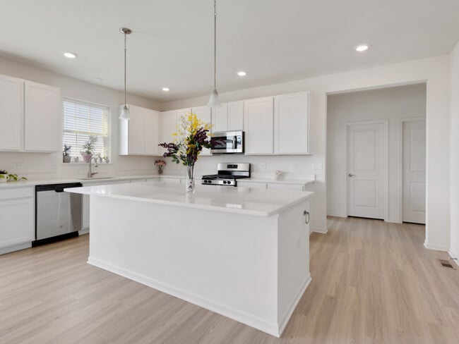 Building Photo - 1812 Empress Dr