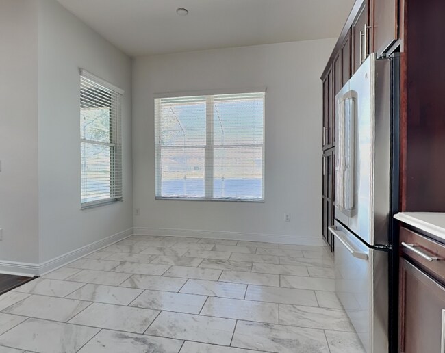 Building Photo - 2684 Tarragona Wy