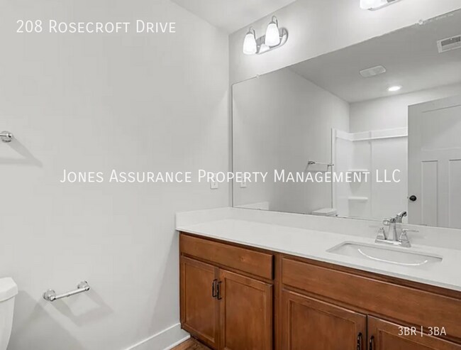 Building Photo - 208 Rosecroft Dr