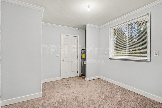 Building Photo - 2135 Jernigan Dr SE