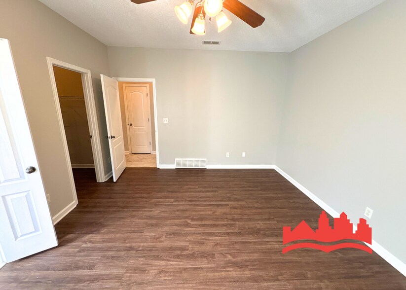 Building Photo - Welcome to 9133 Chimney Rock Blvd!