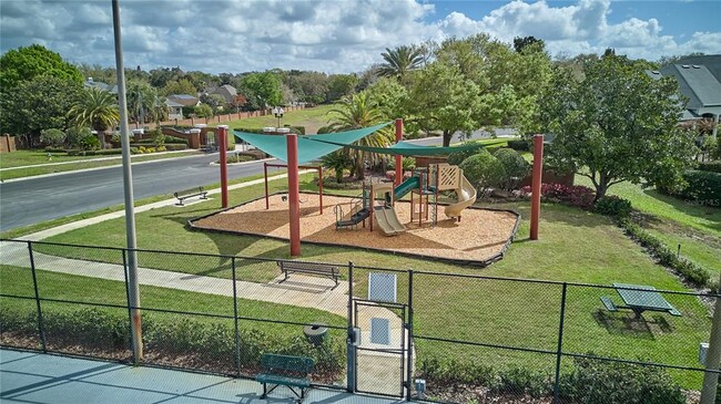 Building Photo - 13565 Fountainbleau Dr