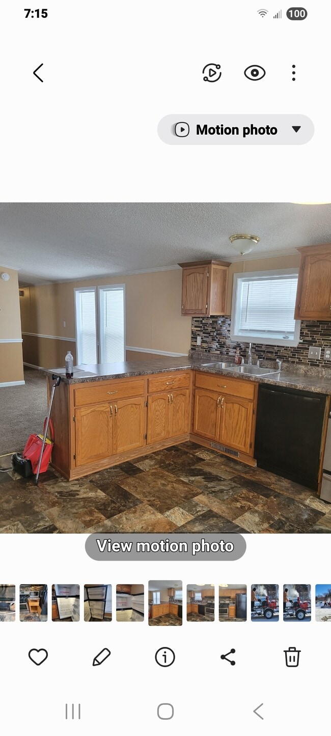 Building Photo - 3033-3012 12th Ave