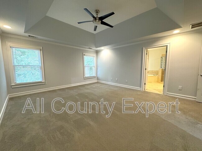 Building Photo - 871 Lenox Ct NE