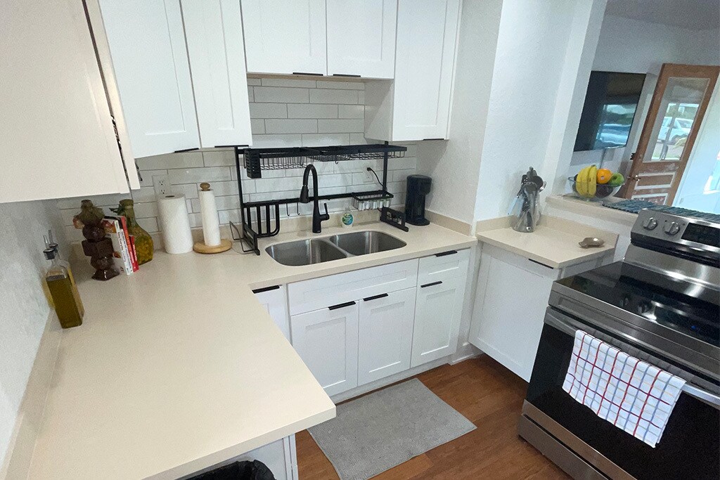 Building Photo - 4520 Burlington Ave N