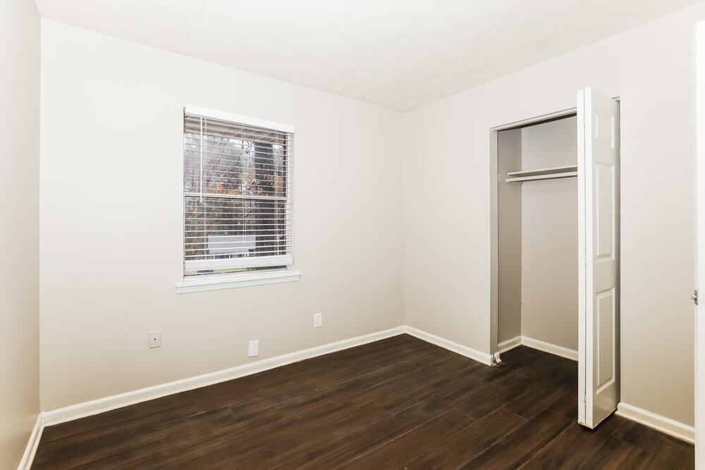 Building Photo - 243 Sedgefield Dr