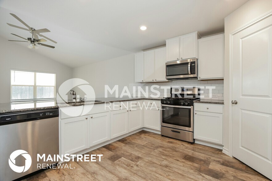 Building Photo - 4034 Fort Palmer Blvd