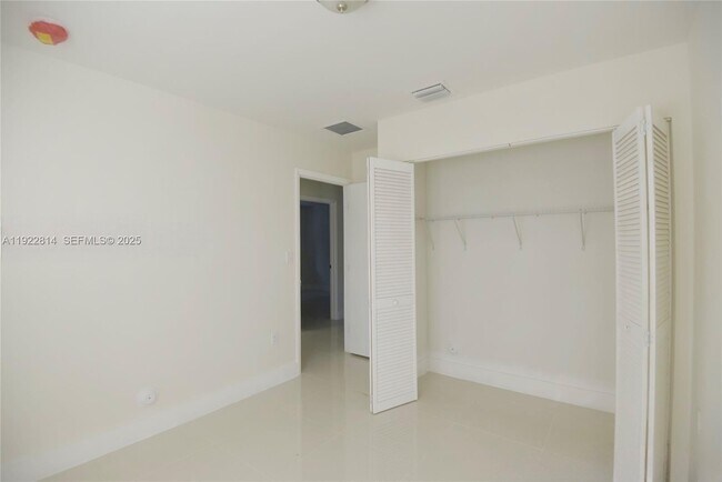 Building Photo - 1980 NW 54th St