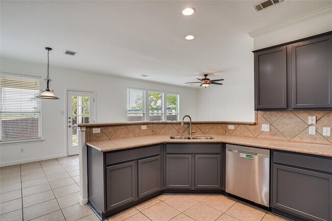 Building Photo - 360 Wildhorse Creek