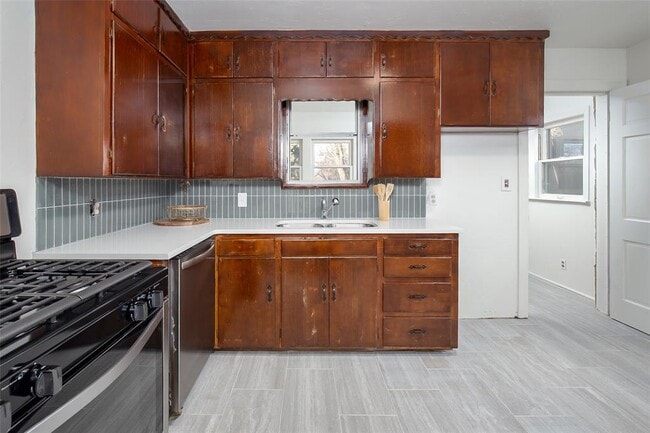 Building Photo - 721 NW 46th St