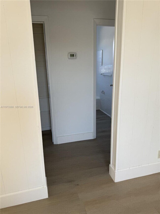 Building Photo - 800 N Federal Hwy