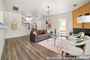 Building Photo - 1331 Pinnacle Dr