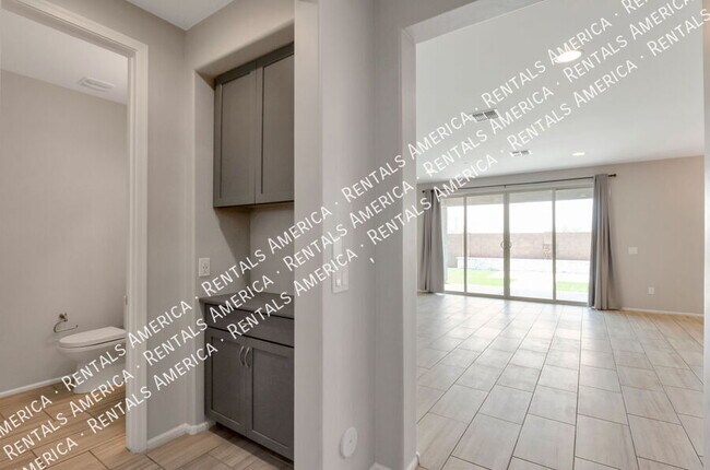 Building Photo - 9734 E Miller Peak Trl