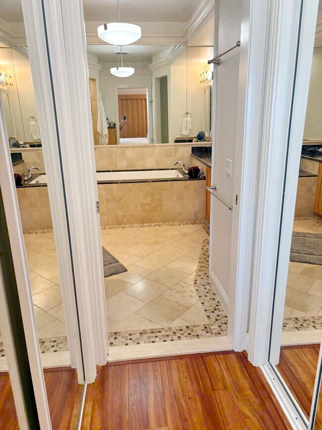 Building Photo - 2026 Kai Malu in Wailea? Nicely Furnished ...