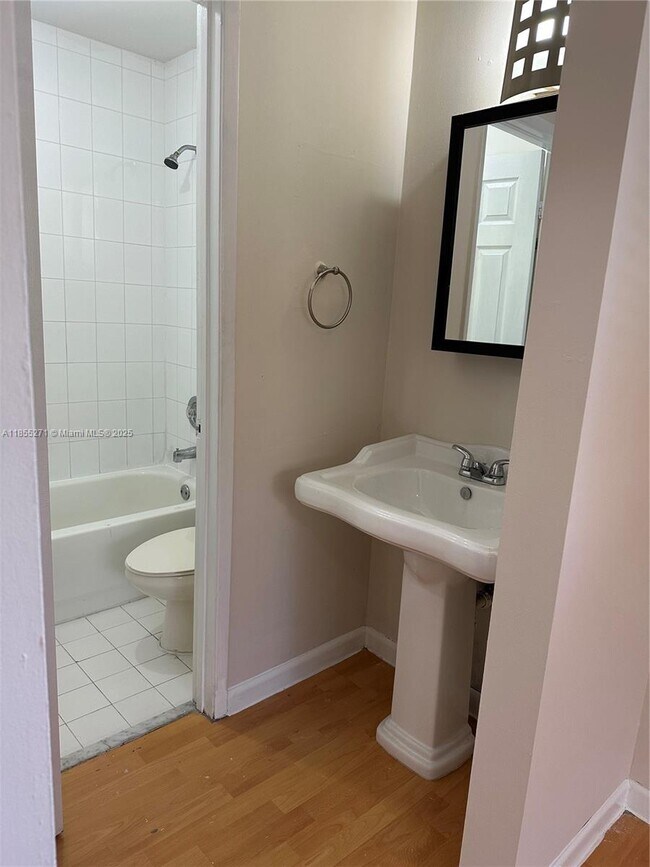 Building Photo - 14907 SW 80th St
