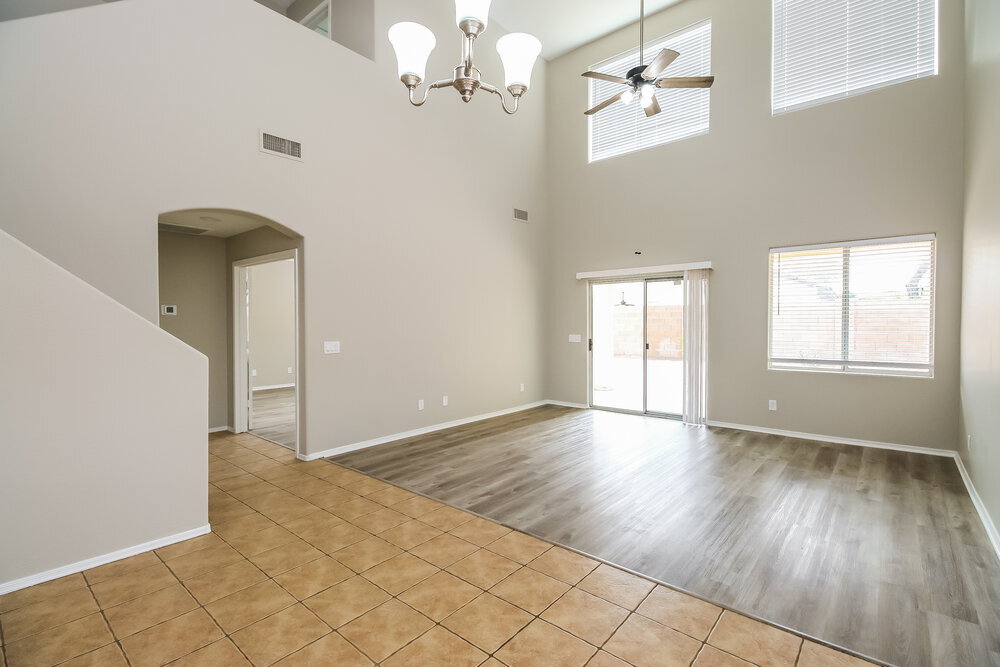 Building Photo - 3369 W Yellow Peak Dr