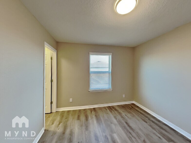 Building Photo - 1513 Gadsden Point Pl