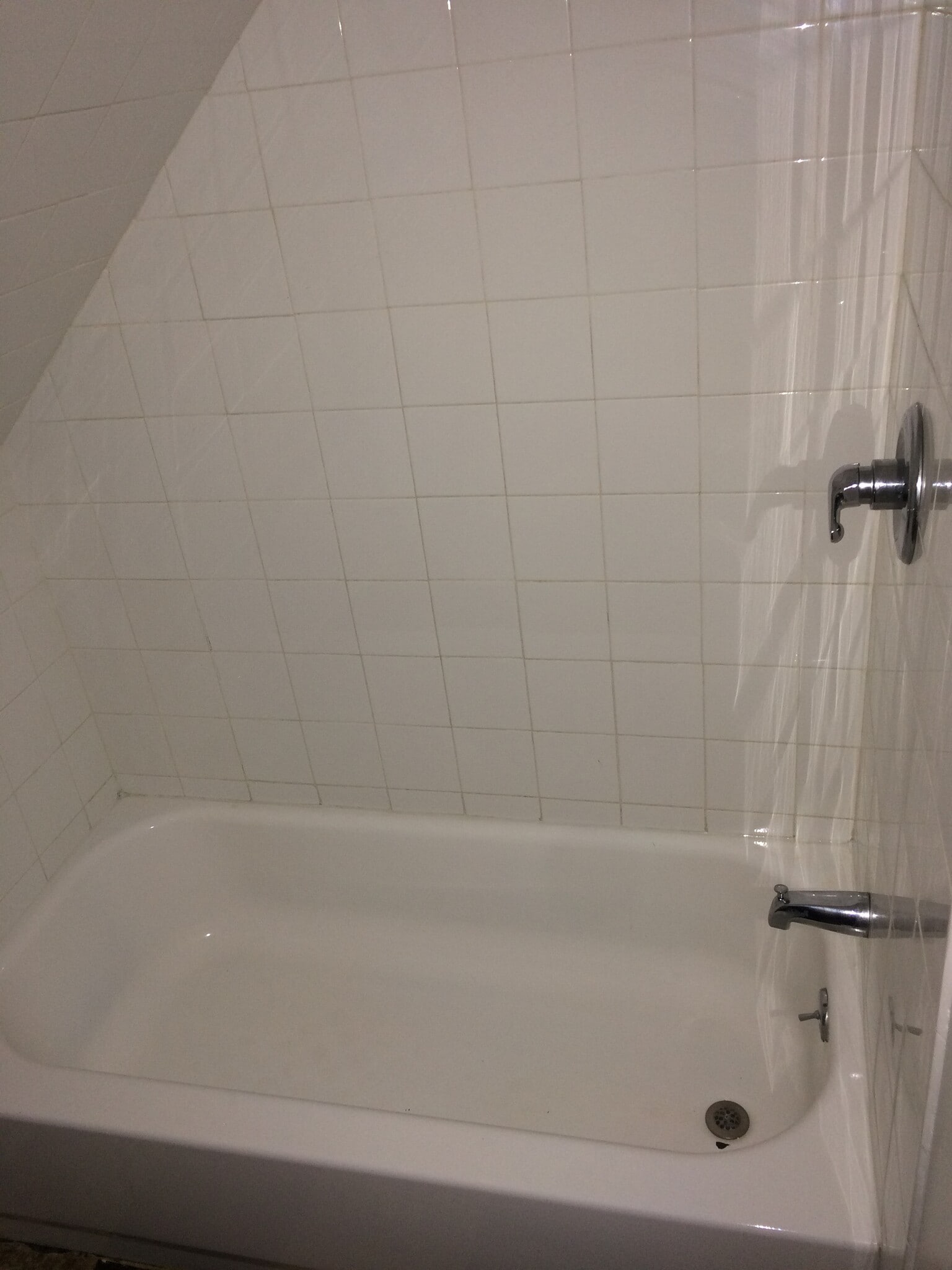 Building Photo - 401 E Ryan Rd